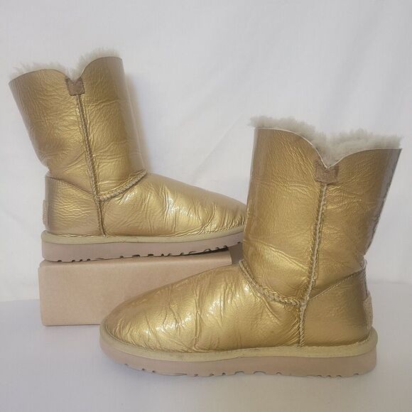 Ugg Size  8 Gold Boots W Bailey Button Mirage 1010266 - Picture 2 of 10